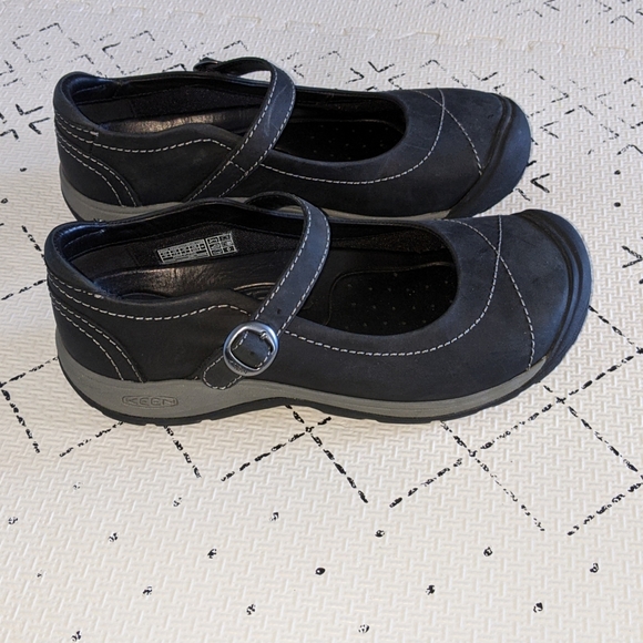 Like NEW Keen Presidio 2 Mary Jane - Picture 2 of 10